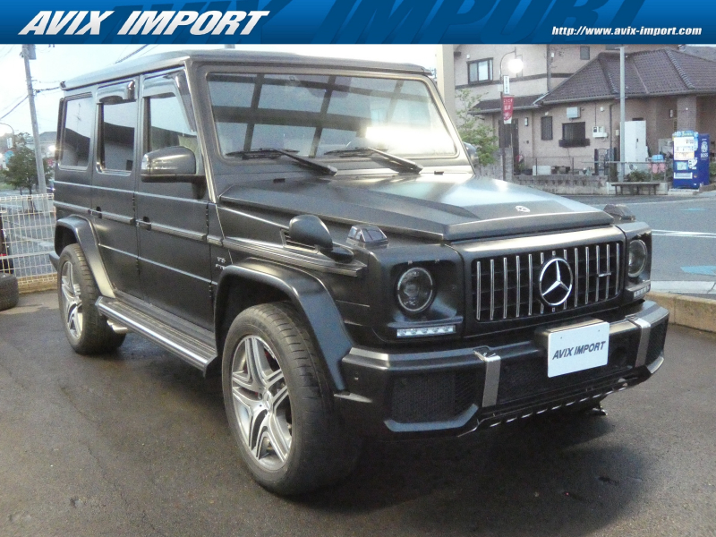 メルセデスベンツ Gクラス G63 AMG designoｴｸｽｸﾙｰｼﾌﾞｲﾝﾃﾘｱPKG SR ﾀﾞｲﾔｽﾃｯﾁ黒/白ﾅｯﾊﾟ革 ｶｰﾎﾞﾝｲﾝﾃﾘｱ ﾃﾞｨｽﾄﾛﾆｯｸﾌﾟﾗｽ 純正HDDﾅﾋﾞ地ﾃﾞｼﾞBｶﾒﾗ harman/kardon AMG20AW 禁煙 正規D車