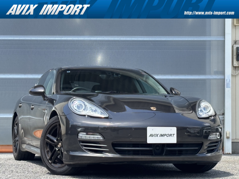ポルシェ パナメーラ S Hybrid 右H正規D車 ｽﾎﾟｰﾂｸﾛﾉPKG ｶﾞﾗｽSR 黒革 14wayﾒﾓﾘｰ付ﾊﾟﾜｰｼｰﾄ ｼｰﾄﾋｰﾀｰ 4ｿﾞｰﾝAC 純正ﾅﾋﾞ地ﾃﾞｼﾞ BOSE Bｶﾒﾗ&PAS ACC ﾊﾞｲｷｾﾉﾝHL(PDLS付) ｴﾝﾄﾘｰD 電動Rｹﾞｰﾄ&ﾛｰﾙｱｯﾌﾟｻﾝｼｪｰﾄﾞ(ﾘｱｻｲﾄﾞ) PASMｴｱｻｽ 赤ｷｬﾘﾊﾟｰ 純正19AW(ﾌﾞﾗｯｸ)
