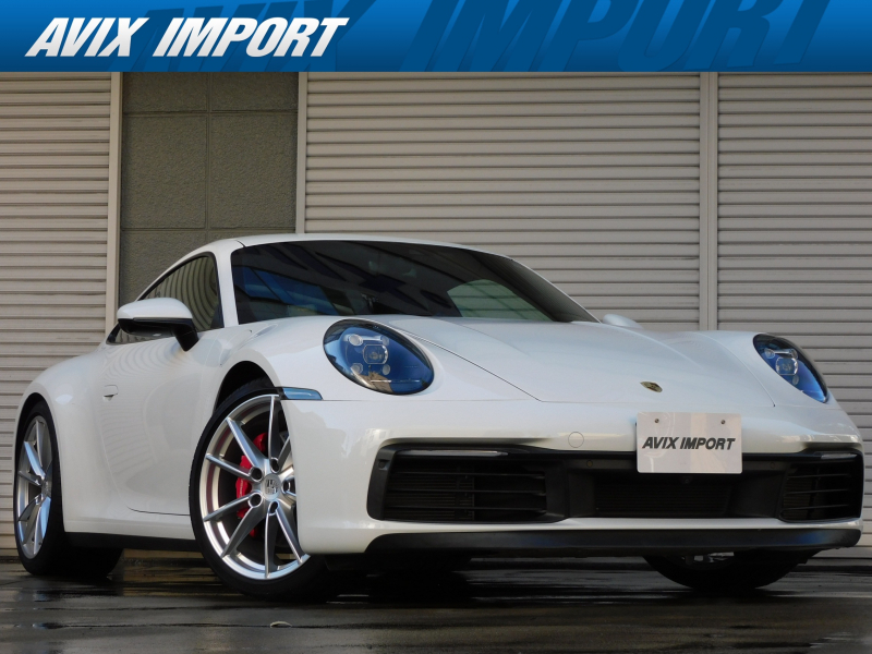 ポルシェ 911(Type992) ｶﾚﾗS 右H正規D車 水平対向6気筒ﾂｲﾝﾀｰﾎﾞ 8速PDK ｽﾎﾟｰﾂｸﾛﾉPKG 黒革 ｼｰﾄﾋｰﾀｰ ｴﾝﾎﾞｽ加工ﾍｯﾄﾞﾚｽﾄ PCMﾅﾋﾞ CarPlay 全周ｶﾒﾗ＆PAS ｸﾙｺﾝ＆LCA LEDﾍｯﾄﾞﾗｲﾄ ｴﾝﾄﾘｰD PASM＆PTVﾌﾟﾗｽ 赤ｷｬﾘﾊﾟｰ 純正20/21AW 禁煙 1ｵｰﾅｰ