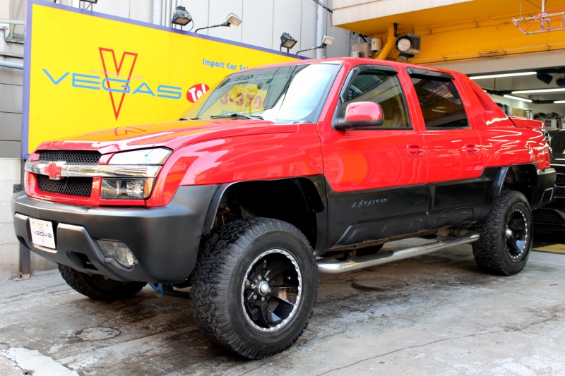 シボレー アバランチ 新車並行 Z71/4WDリフトアップ 中古