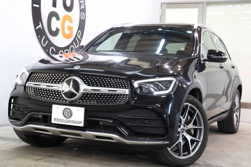 メルセデスベンツ GLC GLC300 4MATIC AMGﾗｲﾝ ﾚｻﾞｰｴｸｽｸﾙｰｼﾌﾞ&ﾚｰﾀﾞｰｾｰﾌﾃｨPKG　後期 1ｵｰﾅｰ ｷｰﾚｽｺﾞｰ 赤/黒本革 ﾊﾟﾉﾗﾏSR ﾍｯﾄﾞｱｯﾌﾟD MBUXﾅﾋﾞTV ｽﾏﾎ連携 360ｶﾒﾗ PTS LEDﾗｲﾄ 自動Rｹﾞｰﾄ AMGｴｱﾛ&20AW ｴｱｻｽ 9AT　2年保証