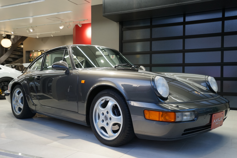 ポルシェ 911(Type964) ディーラー車　エンジンOH済み　ブラックレザーシート