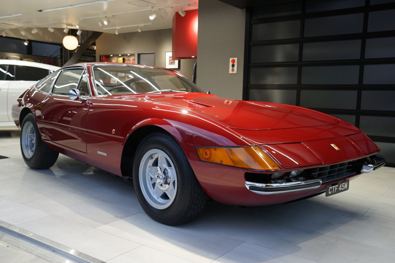 フェラーリ 365GTB/4 デイトナ RHD　クラシケ取得済み