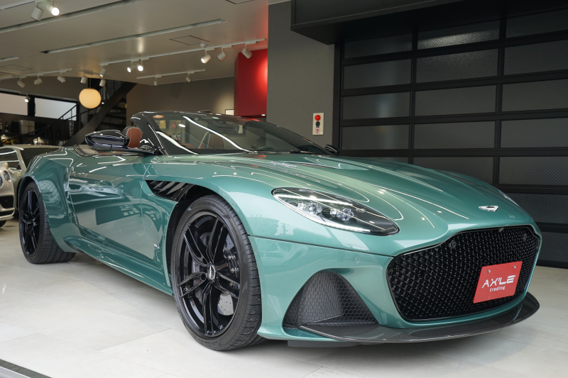 アストンマーティン DBS Superleggera　Volante　ディーラー車　1959レーシンググリーン　バング＆オルフセンオーディオ