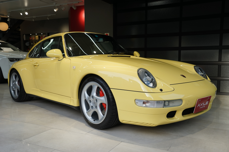 ポルシェ 911(Type993) 993カレラ4S　走行3894km　ミツワ物　パステルイエロー　6速MT　サンルーフ