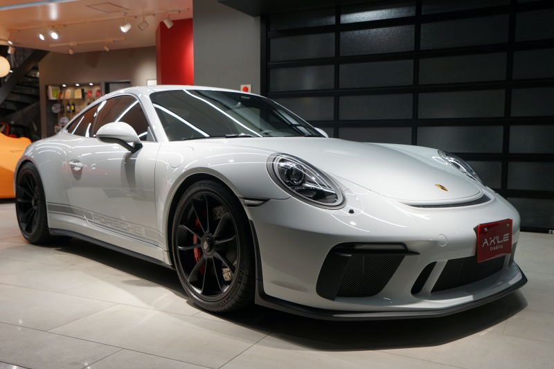 ポルシェ 911(Type991.2) GT3　ツーリングPKG　ディーラー車　1オーナー　6速MT　キャララホワイトメタリック　スポーツバケットシート