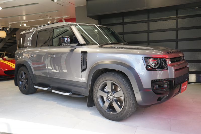 ランドローバー ディフェンダー 110S　D300　ディーラー車　ワイドナビゲーション　20インチAW