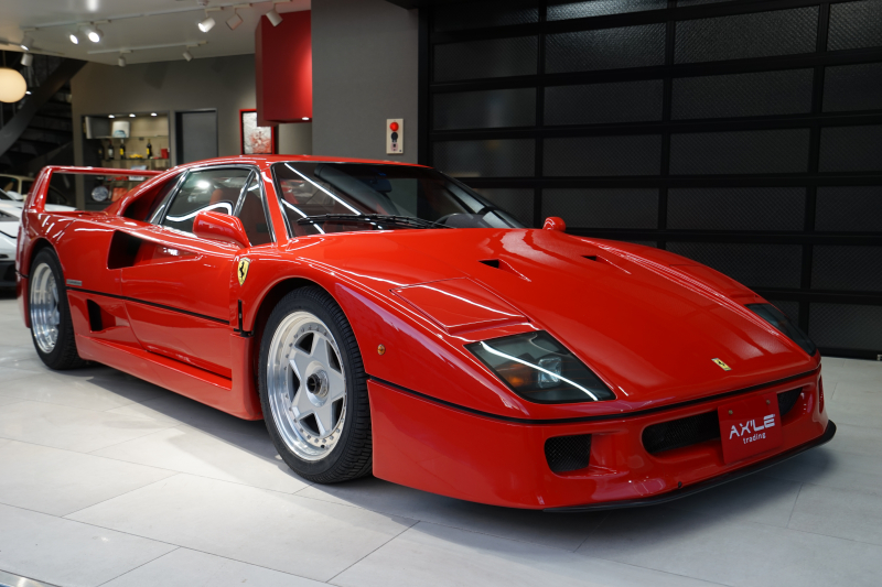 フェラーリ F40 non cat & non adjust  ディーラー車