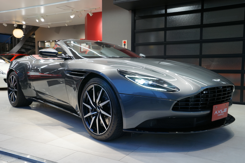 アストンマーティン DB11 ヴォランテ　V8　ブラックエクステリアパック　純正20インチAW　2トーンインテリア　刺繍ヘッドレスト　シートヒーター/ベンチレーション　ドラレコ/レーダー　