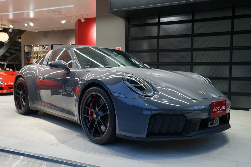 ポルシェ 911(Type992) タルガ4GTS　992.2　1オーナー　左ハンドル　18WAYスポーツシート　フロントリフティング　マトリックスLEDヘッドライト