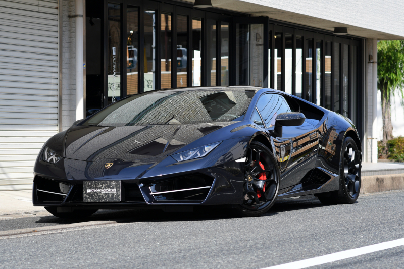 ランボルギーニ ウラカン LP580-2 RWD Q-CITURA 走行2,800キロ