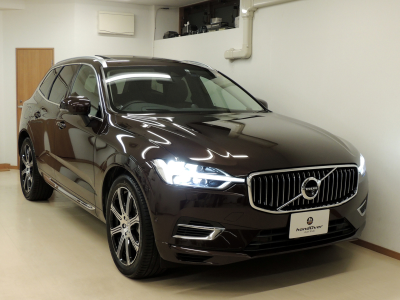 ボルボ XC60 T8　ツインエンジン　AWD　インスクリプション　2020年モデル　毎年ディーラー車検点検整備済　ユーザー様買取車両 　Bowers＆wilkinsプレミアムサウンド  マルーンブラウンレザー　リニアライムウッド