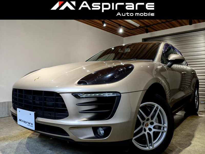 ポルシェ マカン S　スポーツクロノPKG　ブラウンレザーシート　シートヒーター　BOSEサウンド　PDLSキセノン　クルーズコントロール　カーナビ　TV　リアカメラ　