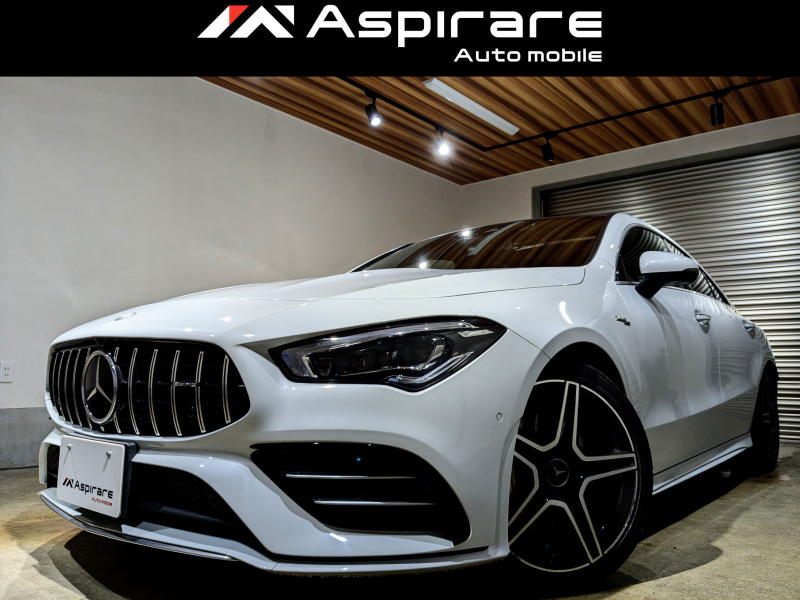 AMG CLAクラス CLA35 4マチック　アドバンスドパッケージ　パノラミックスライディングルーフ　レッド×ブラックレザーシート　ヘッドアップディスプレイ　シートヒーター　MBUXナビ　アンビエントライト　レーダーセーフティー