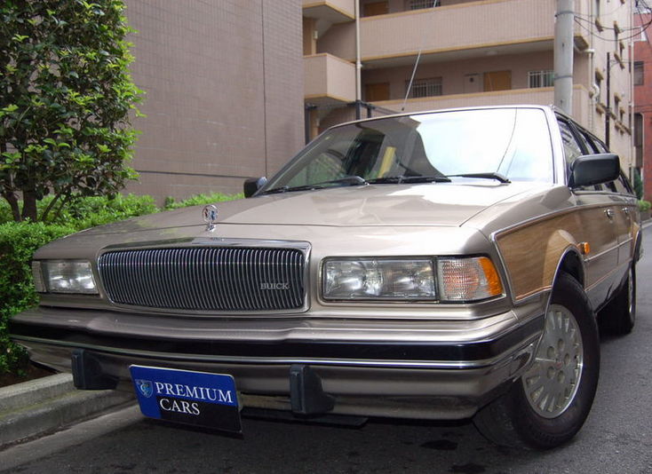 中古車・新車情報 ビュイック リーガルワゴン 