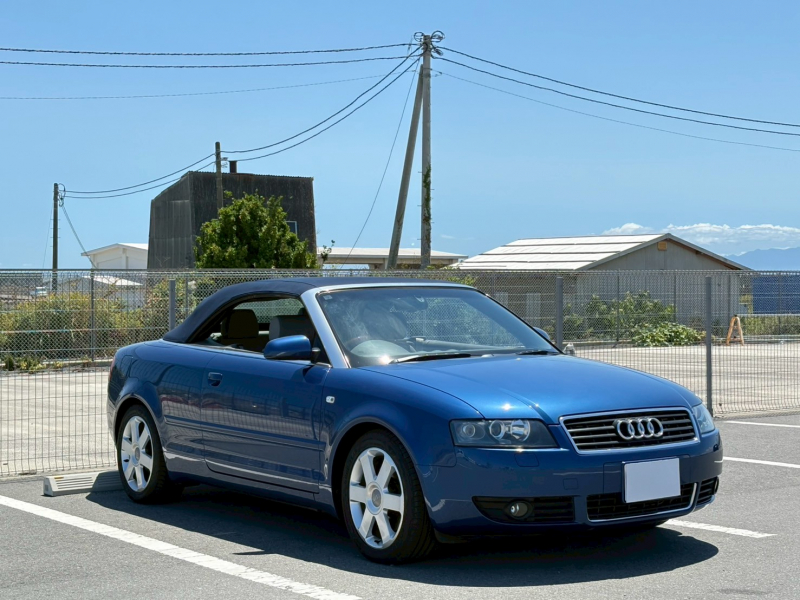 アウディ A4 カブリオレの中古車