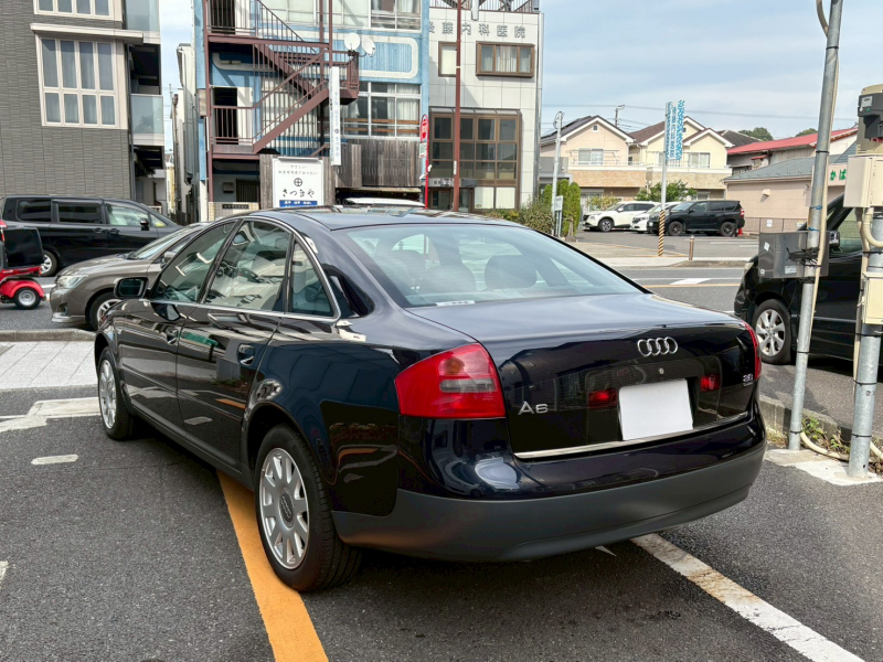 アウディ A6 2.8クワトロの中古車