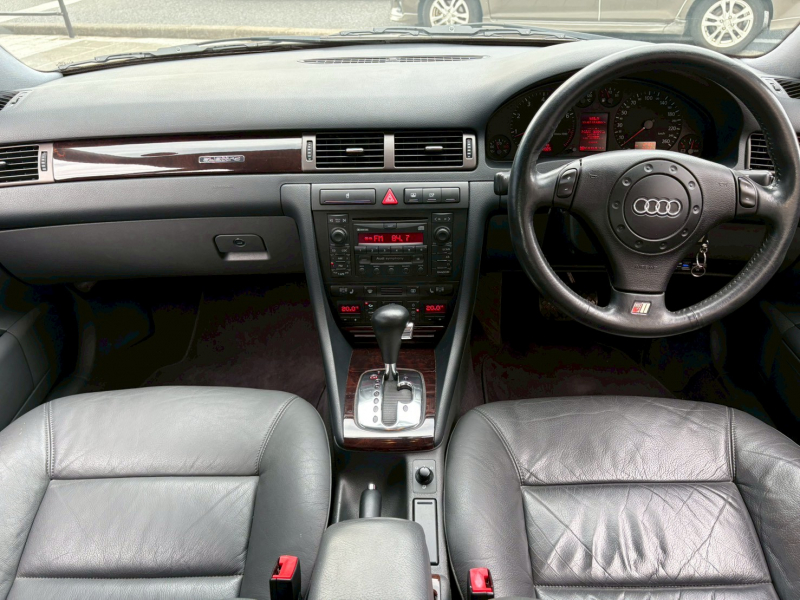 アウディ A6 2.8クワトロの中古車