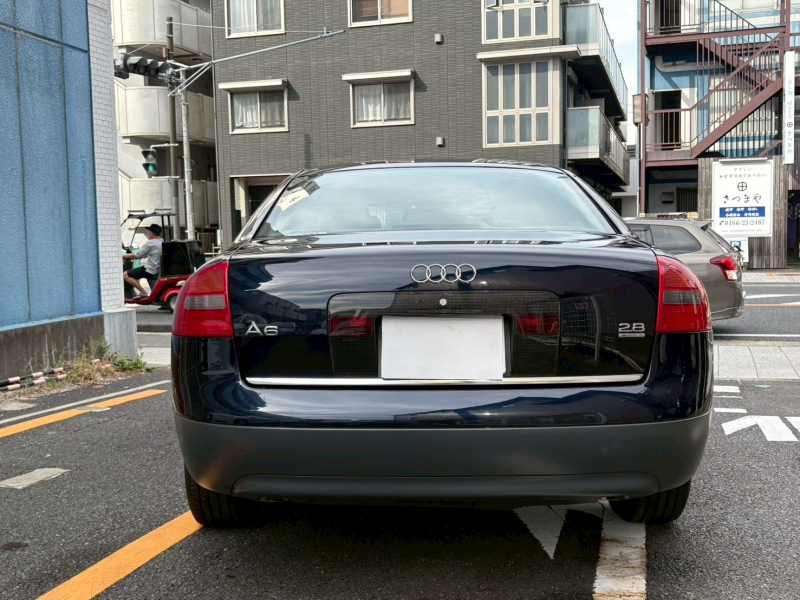 アウディ A6 2.8クワトロの中古車