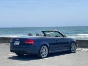 アウディ RS4 カブリオレの中古車