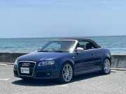 アウディ RS4 カブリオレの中古車