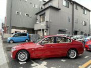 BMW 3シリーズ 320i ラグジュアリーの中古車