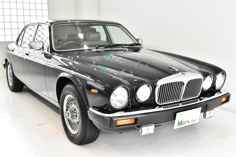 特価 SMTS (1/43) ジャガー ダイムラー 2.5 V8 Saloon Mars Inc ｜中古車検索サイト バーチャルカーショップ