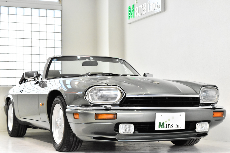 ジャガー XJ-S 6.0 V12 コンバーチブル 正規ディーラー車 ダークブラウンソフトトップ ナルディ製ウッドステアリング 実走行4.4万km 取扱説明書 整備記録簿 スペアキー完備 左ハンドル