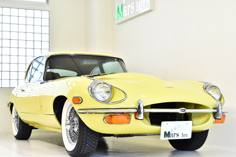 ジャガー Eタイプ クーペ 4.2L シリーズⅡ 2+2 内装レストア実施車 3速フルオートマチック 純正オプションパワーステアリング装備 ブラウンレザーインテリア 15インチワイヤーホイール 左ハンドル
