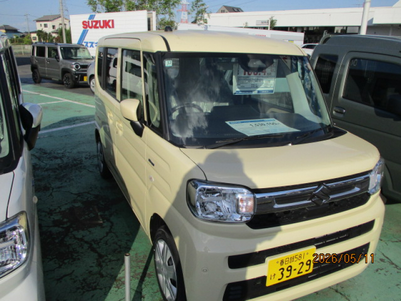 スズキ スペーシア HYBRID　G　届出済未使用車