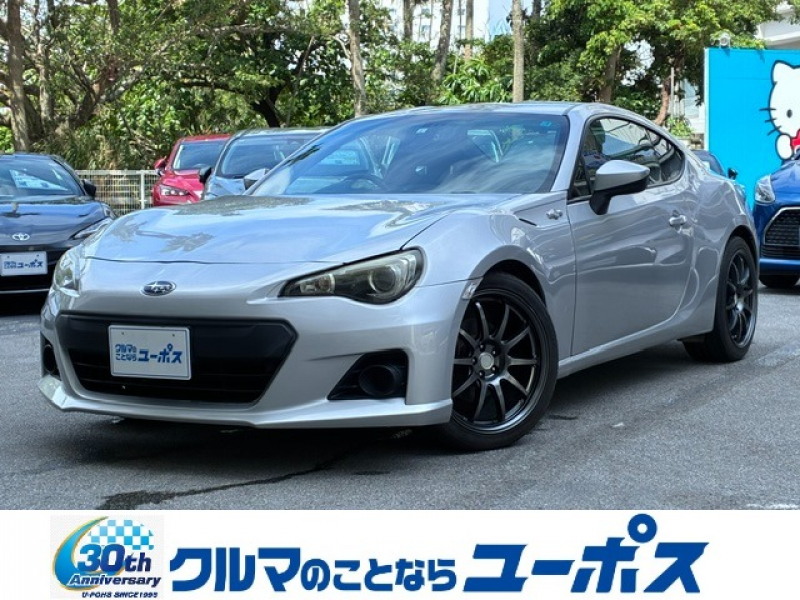 スバル BRZ R　カロッツェリアナビ　革巻きステアリング　パドルシフト　前後ドライブレコーダー　キーレス