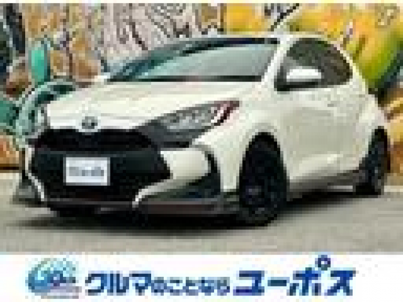 トヨタ ヤリス ハイブリッドG　OP10年保証対象車両　TRD　GRエアロ　トヨタセーフティー　クリアランスソナー　バックカメラ　ドライブレコーダー　Bluetooth対応純正ナビ　クルーズコントロール