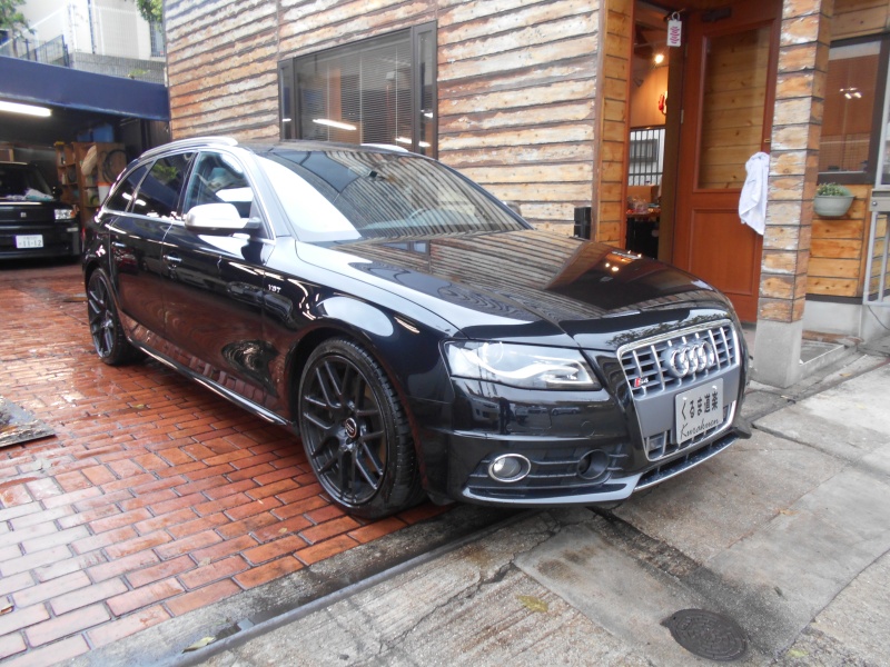 アウディ S4