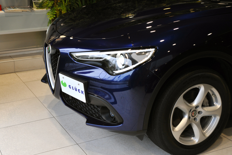 アルファロメオ STELVIO 中古車