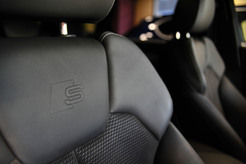 アウディ Q5 中古車