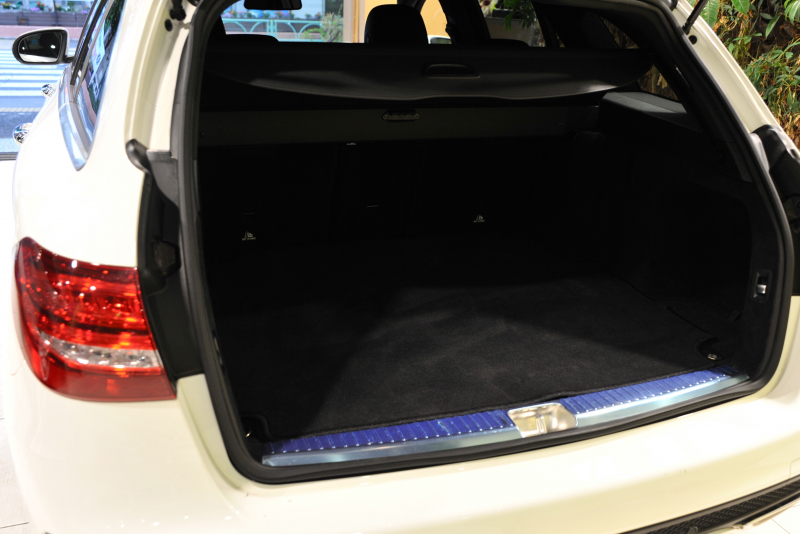 メルセデスベンツ Cクラス 中古車