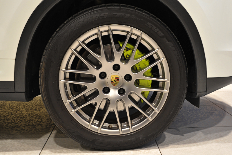 ポルシェ カイエン 中古車