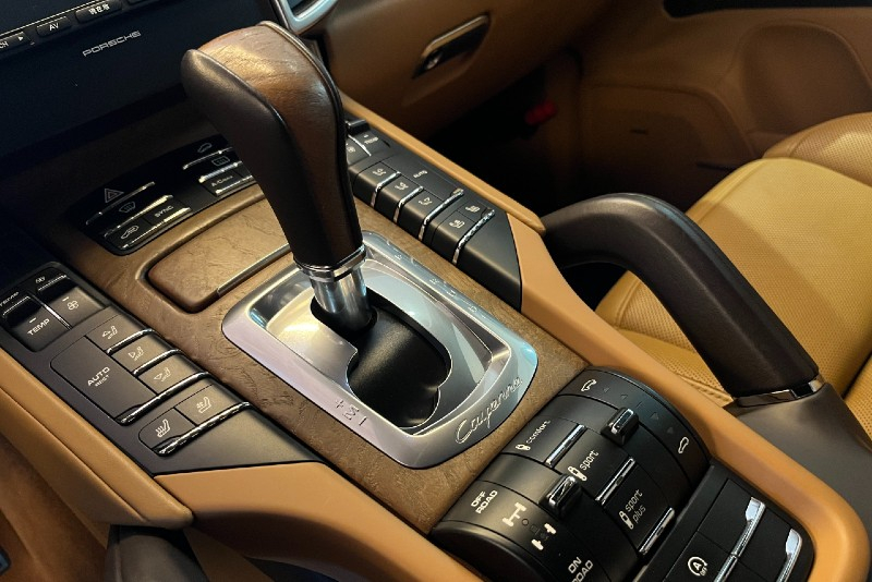 ポルシェ カイエン 中古車