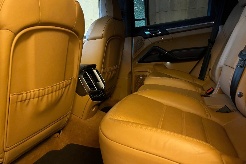 ポルシェ カイエン 中古車