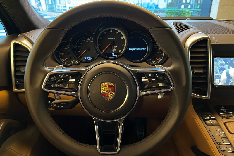 ポルシェ カイエン 中古車