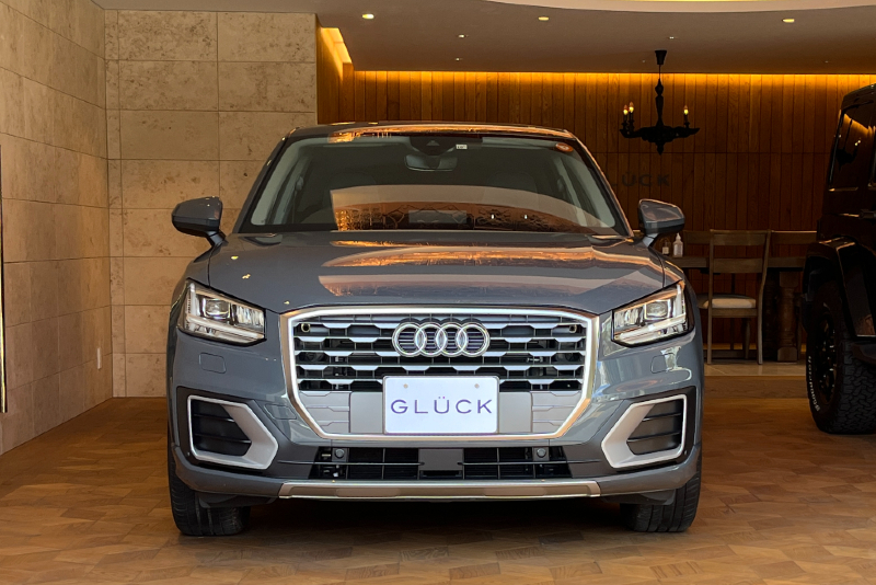 アウディ Q2 中古車