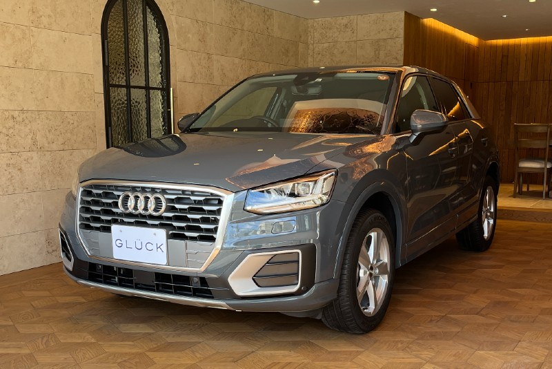 アウディ Q2 中古車