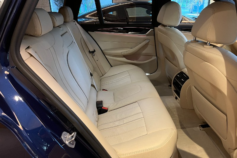 BMW 5シリーズ 中古車