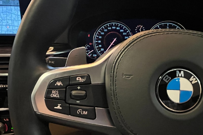 BMW 5シリーズ 中古車