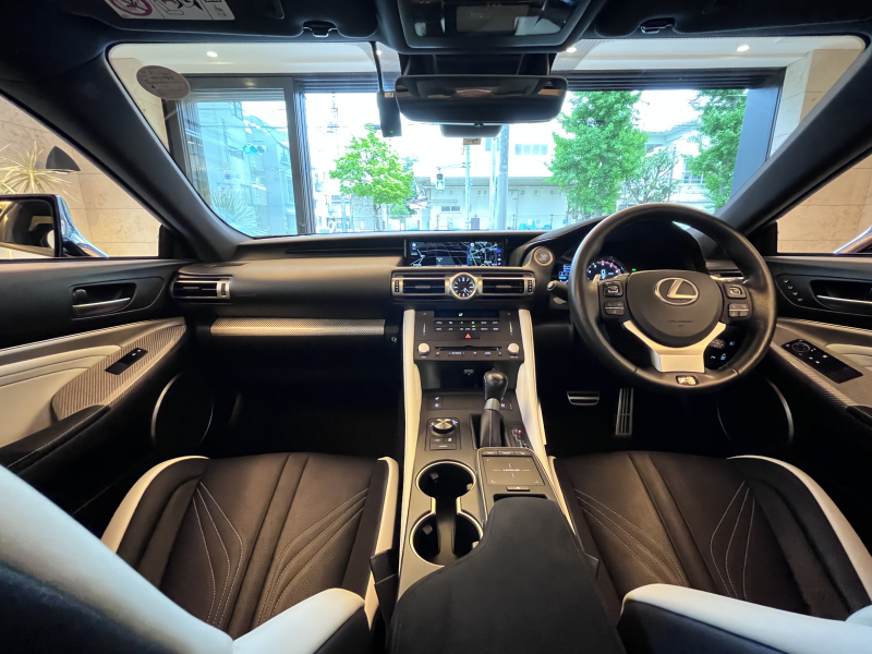 レクサス RC F 中古車