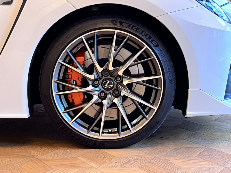 レクサス RC F 中古車