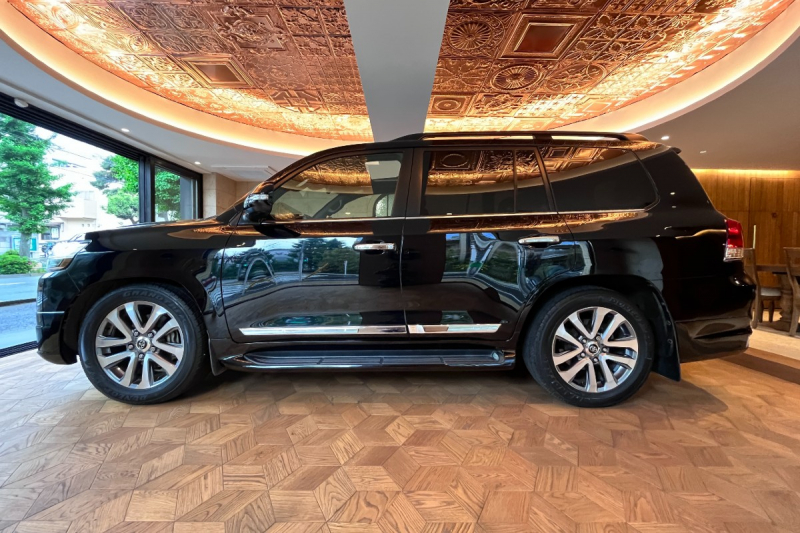 トヨタ ランドクルーザー 中古車