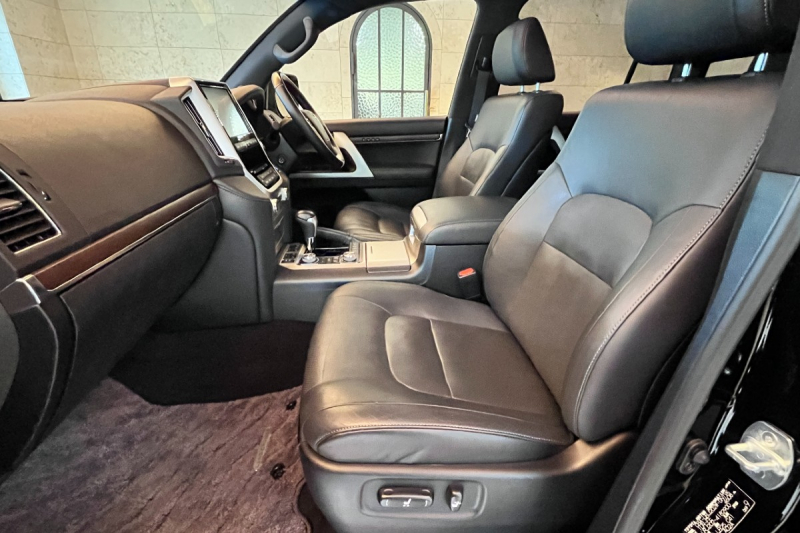 トヨタ ランドクルーザー 中古車