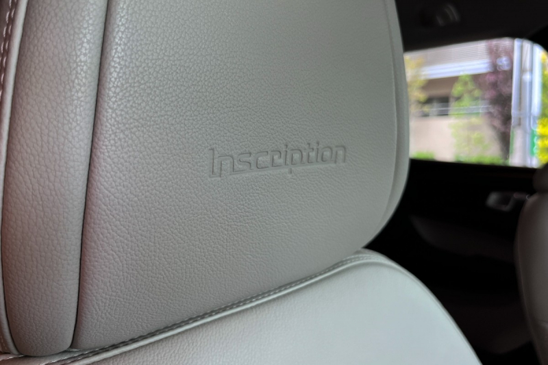 ボルボ XC40 中古車