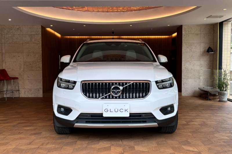 ボルボ XC40 中古車